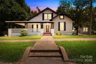 911 Wilson W Lee Blvd, Statesville, NC 28677 - Photo 1