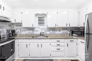 911 Wilson W Lee Blvd, Statesville, NC 28677 - Photo 18