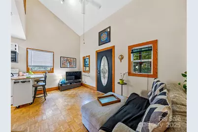 11 Pinewood Road, Asheville, NC 28805 - Photo 8