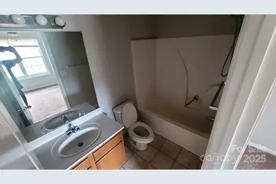 3129 Nevin Place Drive, Charlotte, NC 28269 - Photo 8