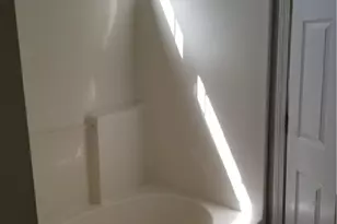 1105 Kurt Ct, Charlotte, NC 28209 - Photo 14