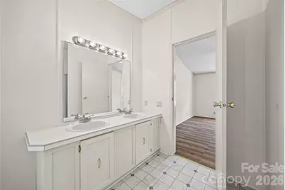 953 Bollinger Pond Drive, Clover, SC 29710 - Photo 16
