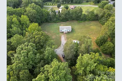953 Bollinger Pond Drive, Clover, SC 29710 - Photo 32