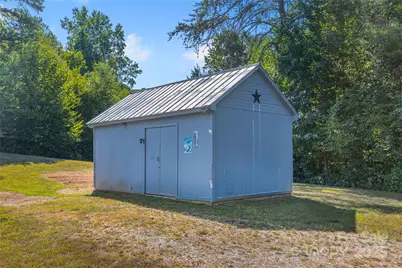 953 Bollinger Pond Drive, Clover, SC 29710 - Photo 6