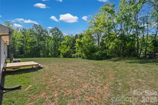 953 Bollinger Pond Dr, Clover, SC 29710 - Photo 24
