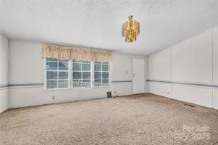 953 Bollinger Pond Dr, Clover, SC 29710 - Photo 8