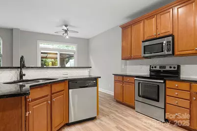 6927 Maricopa Road, Charlotte, NC 28277 - Photo 10