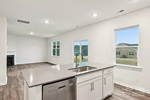 7648 Bainbridge Rd, Sherrills Ford, NC 28673 - Photo 8