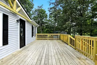 2734 Orangewood Lane, Newton, NC 28658 - Photo 2