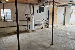 72 Mills Gap Rd, Asheville, NC 28803 - Photo 20