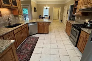 2911 Weatherfield Dr, Lincolnton, NC 28092 - Photo 6