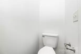 9341 Meadowmont View Dr, Charlotte, NC 28269 - Photo 12