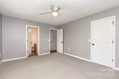 9341 Meadowmont View Drive, Charlotte, NC 28269 - Photo 14