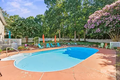 1948 Twin Ponds Drive, Hickory, NC 28602 - Photo 24