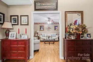 1948 Twin Ponds Dr, Hickory, NC 28602 - Photo 6