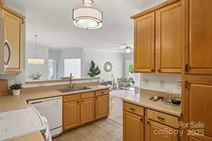 17111 Red Feather Dr, Charlotte, NC 28277 - Photo 10