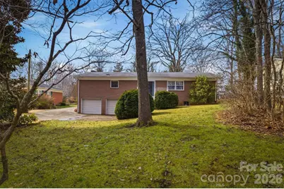 141 Maehill Place SW, Lenoir, NC 28645 - Photo 4