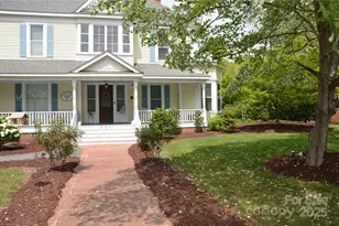 427 Pee Dee Ave, Albemarle, NC 28001 - Photo 2