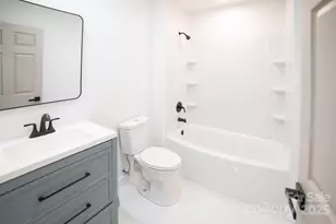 605 Vance St NW, Lenoir, NC 28645 - Photo 10