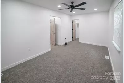 605 Vance Street NW, Lenoir, NC 28645 - Photo 14