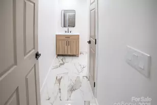 605 Vance St NW, Lenoir, NC 28645 - Photo 16