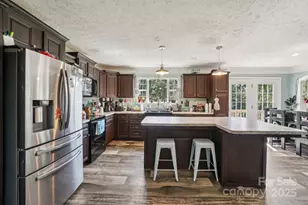 213 Big Oak Rd, Hendersonville, NC 28792 - Photo 10