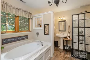 350 Winding Way Ln, Hendersonville, NC 28792 - Photo 30