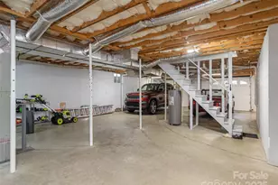 149 Long John Dr, Hendersonville, NC 28791 - Photo 30