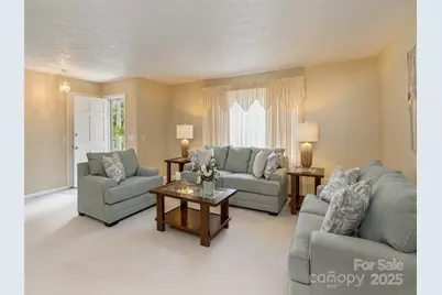 149 Long John Drive, Hendersonville, NC 28791 - Photo 6