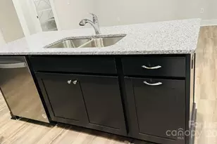 9508 Munsing Dr, Charlotte, NC 28269 - Photo 12