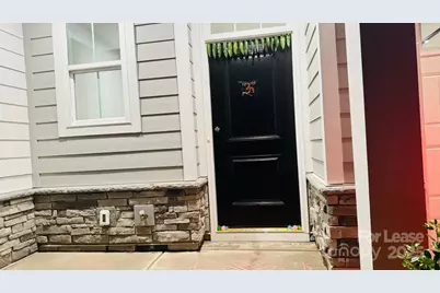 9508 Munsing Drive, Charlotte, NC 28269 - Photo 2