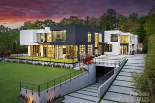 4817 Carmel Park Dr, Charlotte, NC 28226 - Photo 2