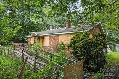 6109 Paw Creek Road, Charlotte, NC 28214 - Photo 18