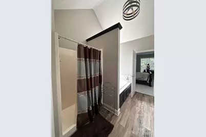 5665 Gold Creek Bay Drive, Hickory, NC 28601 - Photo 16