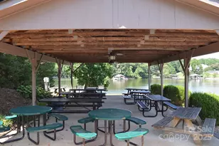 5665 Gold Creek Bay Dr, Hickory, NC 28601 - Photo 40