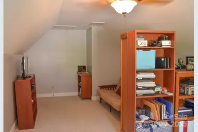 5665 Gold Creek Bay Drive, Hickory, NC 28601 - Photo 22