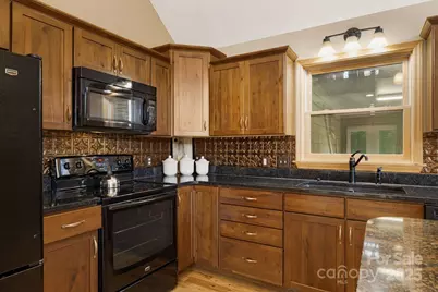 830 Windy River Ridge, Burnsville, NC 28714 - Photo 22