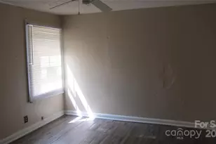 127 Hill St, Mooresboro, NC 28114 - Photo 14