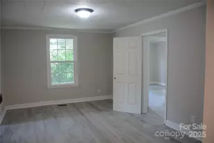 3327 York St, Sharon, SC 29742 - Photo 8