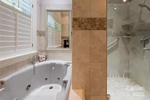 1006 Coves Pheasant Ct, Biltmore Lake, NC 28715 - Photo 28