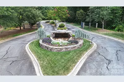 4488 Mirror Lake Drive, Catawba, NC 28609 - Photo 2