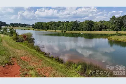 4488 Mirror Lake Drive, Catawba, NC 28609 - Photo 8