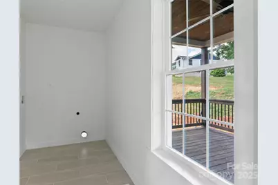 111 Dawn Drive, Waynesville, NC 28786 - Photo 12