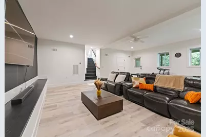 6527 Burlwood Road, Charlotte, NC 28211 - Photo 34