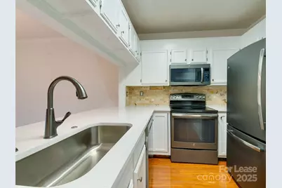 19827 Henderson Road #B, Cornelius, NC 28031 - Photo 16