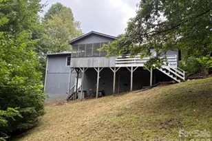 3166 Holly Rd, Connelly Springs, NC 28612 - Photo 8