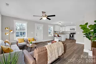 1316 4th St, Statesville, NC 28677 - Photo 2