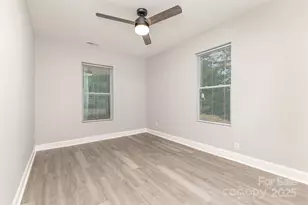 25 Bennett Dr, Kings Mountain, NC 28086 - Photo 12