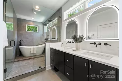 1725 Seifert Circle, Charlotte, NC 28205 - Photo 18