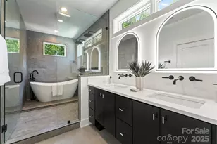 1725 Seifert Cir, Charlotte, NC 28205 - Photo 18